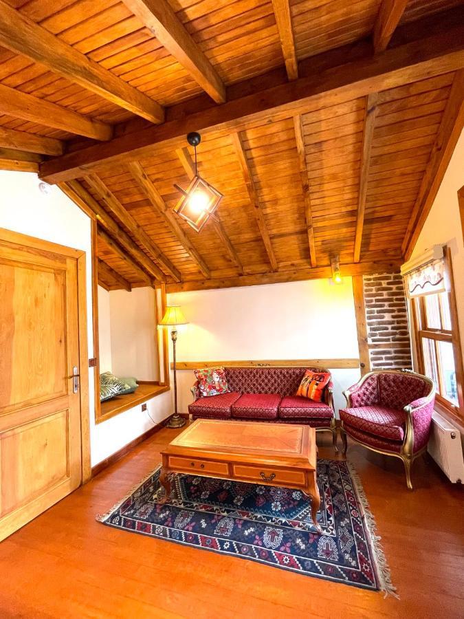 Authentic Turkish Home Family Room Isztambul Kültér fotó