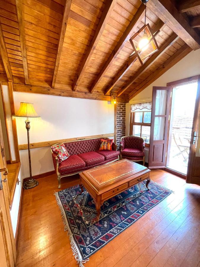 Authentic Turkish Home Family Room Isztambul Kültér fotó